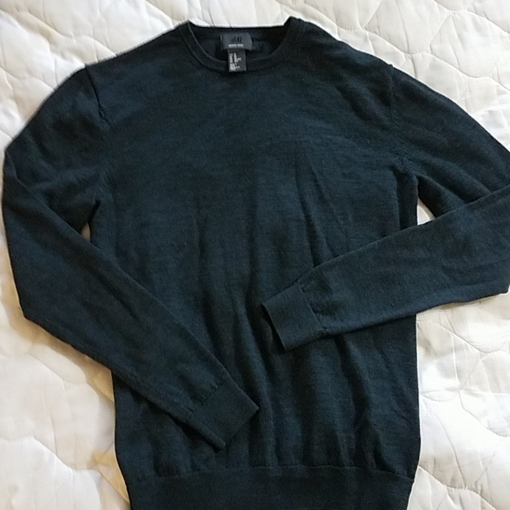 H&M sweater